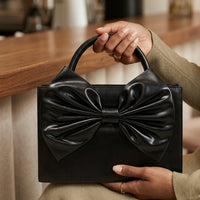 SIGNATURE BOW BAG | Black