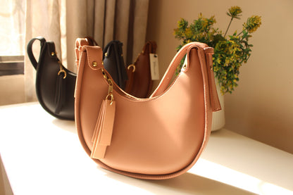 HOBO CRESCENT | PINK