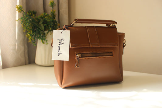 SIGNATURE ELLIPSE BAG | Brown