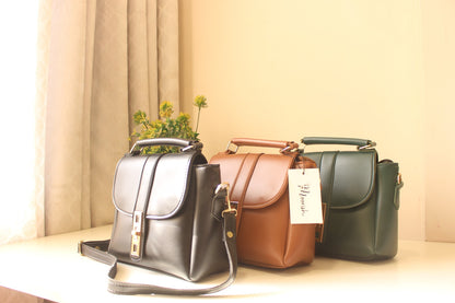 SIGNATURE ELLIPSE BAG | Green