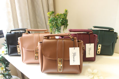 SIGNATURE ELLIPSE BAG