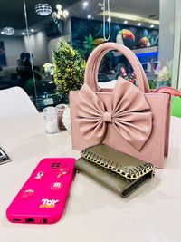 SIGNATURE BOW BAG | TEA PINK BOW
